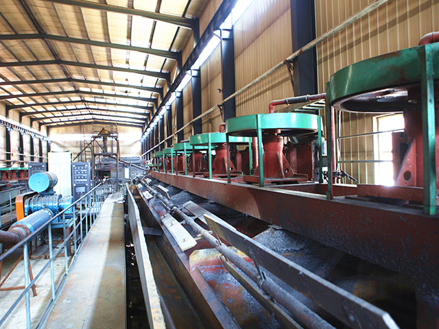 內蒙興和石墨礦